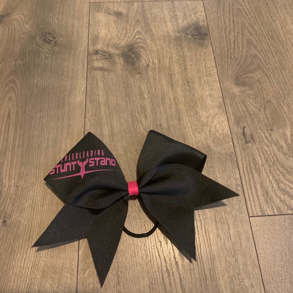 Stunt stand bow